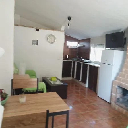 Casa Del Abuelo Antoniotrujillo *